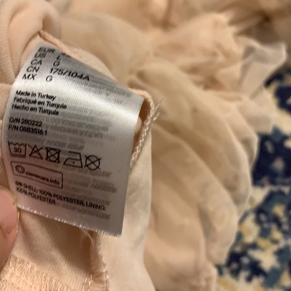 H and M sheer sleeves lined bodice top - Picture 7 of 7